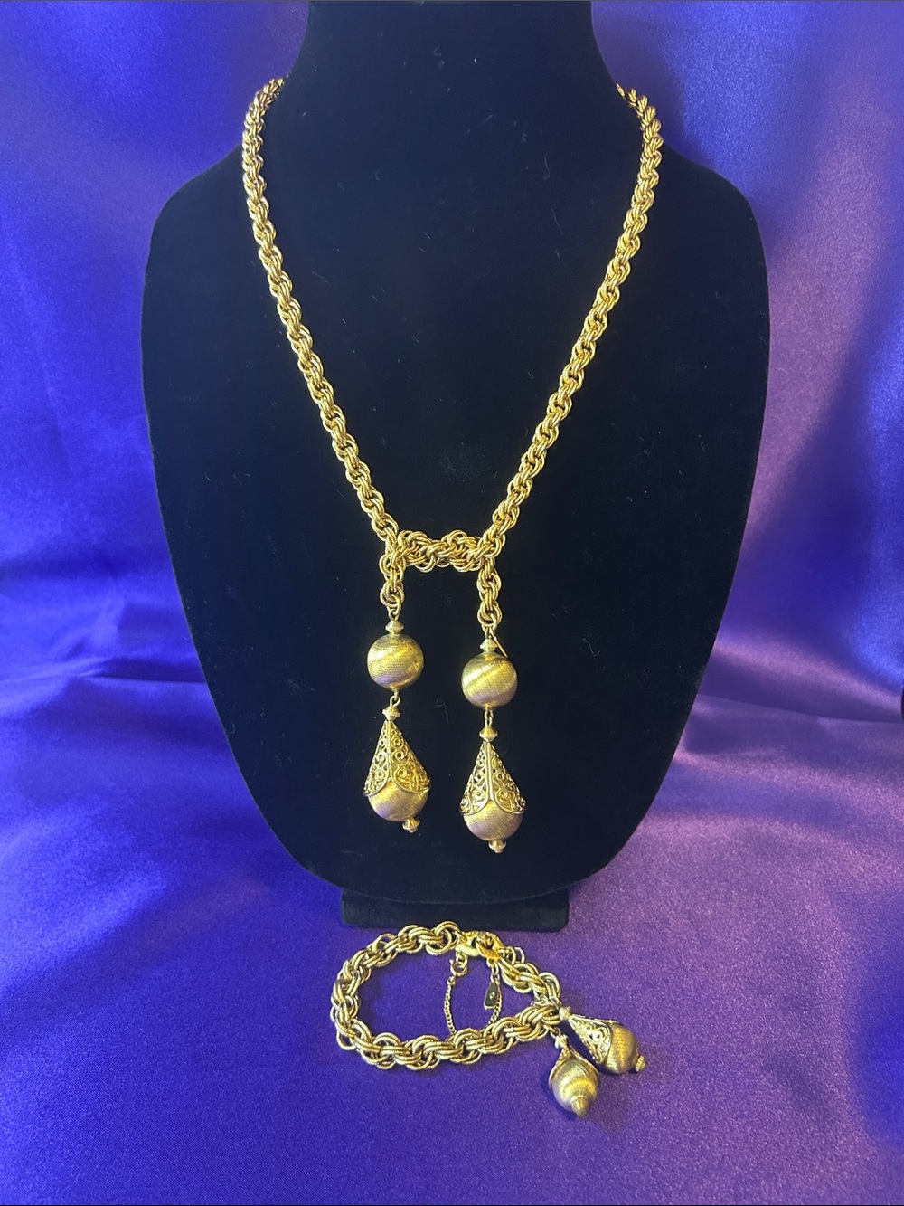 Monet Bolero Lariat Gold-Tone Filigree Drop Pendant Necklace and Bracelet Set